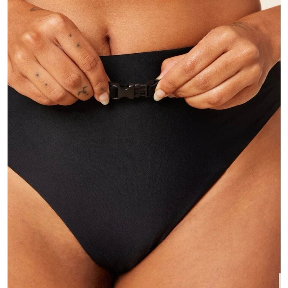 Andie Swim Riviera High Waisted Bikini Bottoms in Black Size Small NWT